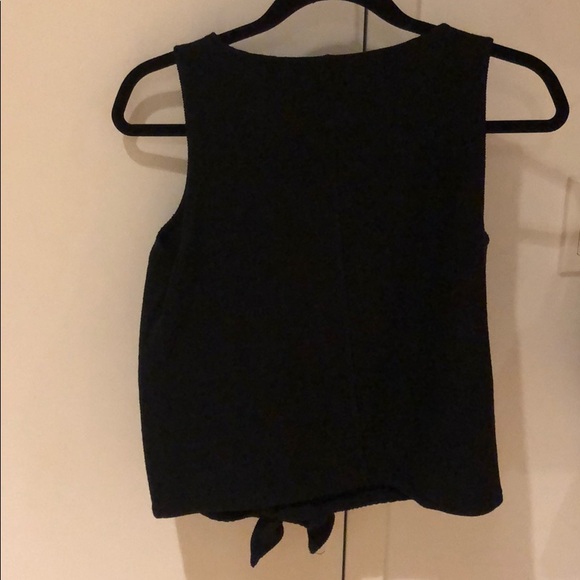 Black Texture & Thread Button-Front Tie Tank Top - Picture 3 of 3